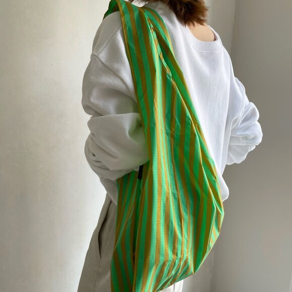 NWOT Standard Baggu - Lawn Stripe (Afternoon Stripes) - Picture 3 of 3